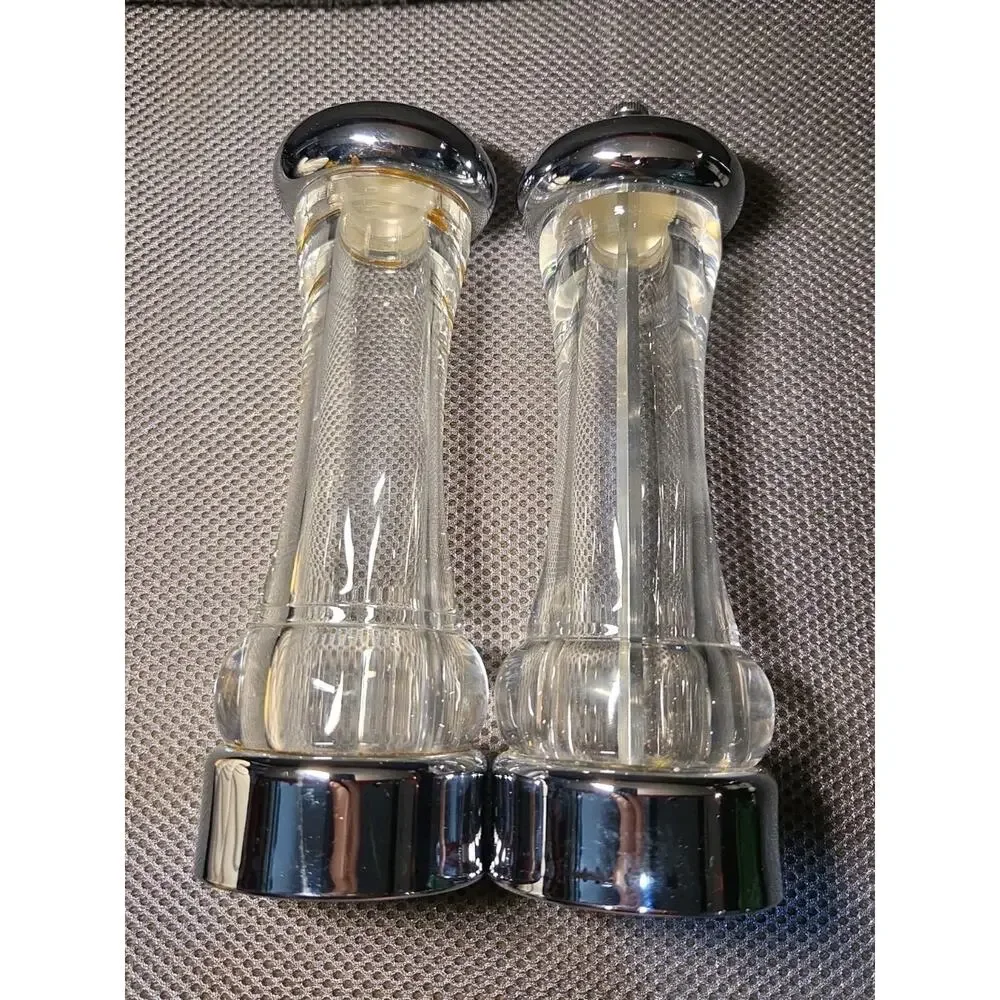 Vntg Old Thompson Salt Shaker And Pepper Mill 8 Inches Tall Glass
